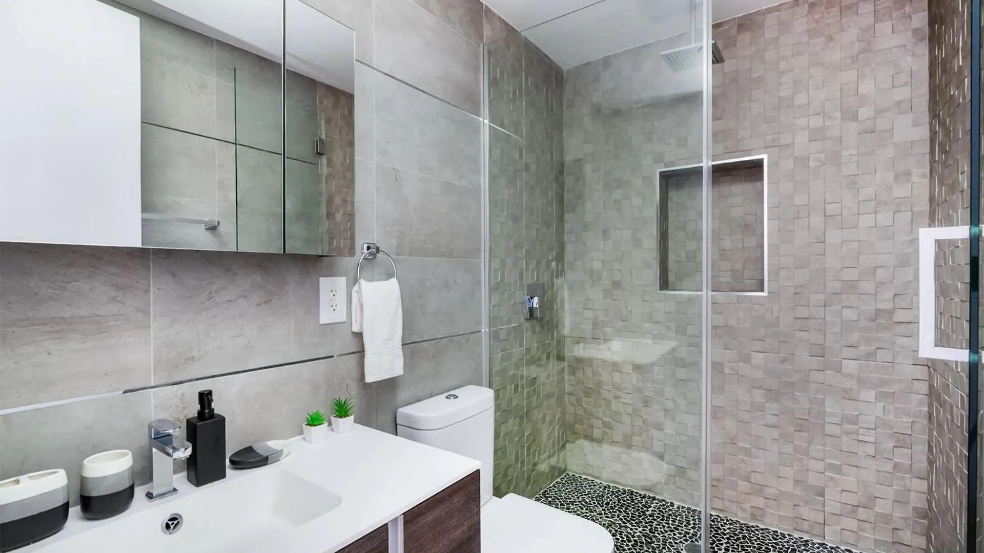 דירות ניו יורק 75-4A Brand New 3Br Prime Ues W D In Unit
